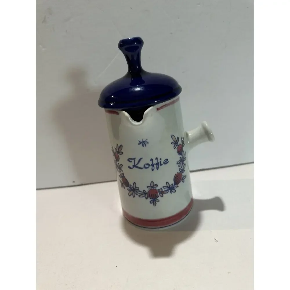 Vintage koffie porcelain pot Zenith 1896‎ Figurine Holland coffe pot w/ lid RARE
